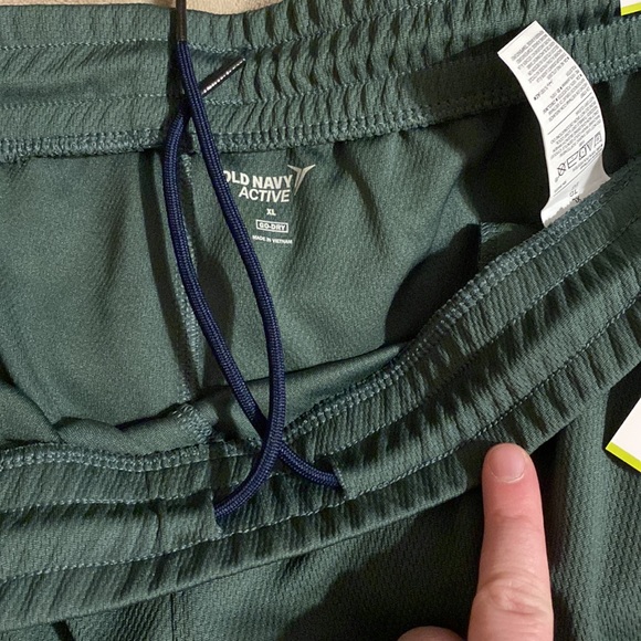 Mens 10” active shorts - Picture 6 of 8